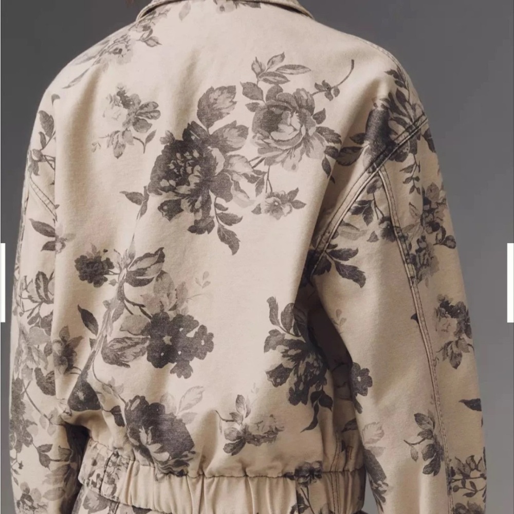 The Riley Bomber Jacket - - Picture 3 of 6